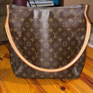 Louis Vuitton Monogram Looping GM